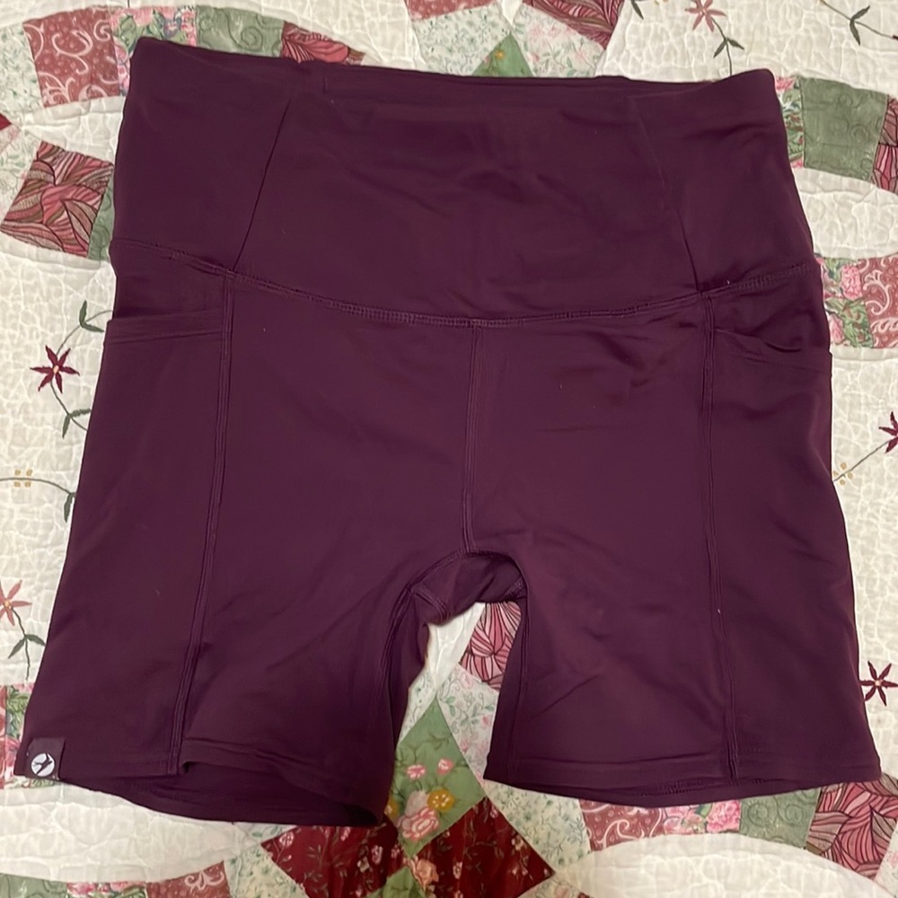 Oiselle pocket jogger shorts